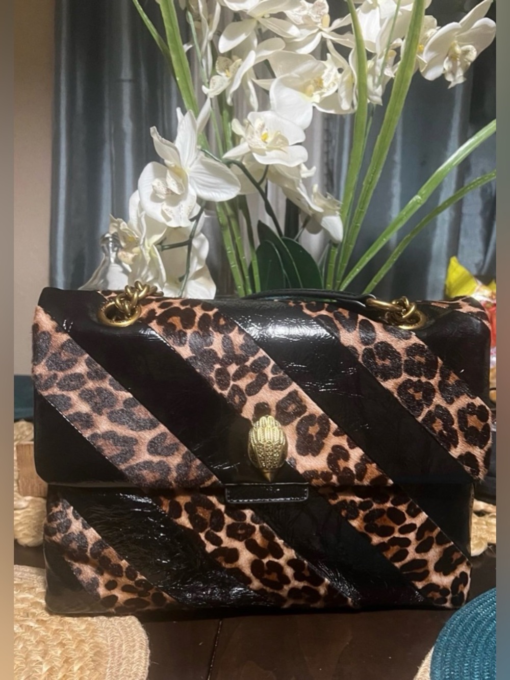 🐆Kurt Geiger Leopard Print & Black Patent Shoulder Bag with Gold Chain & Wallet - Picture 7 of 11
